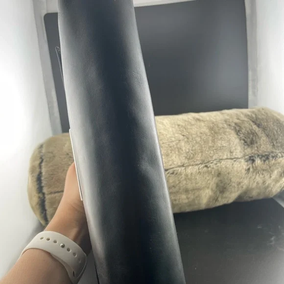 Salvatore Ferragamo Black Leather Wristlet - Picture 8 of 13